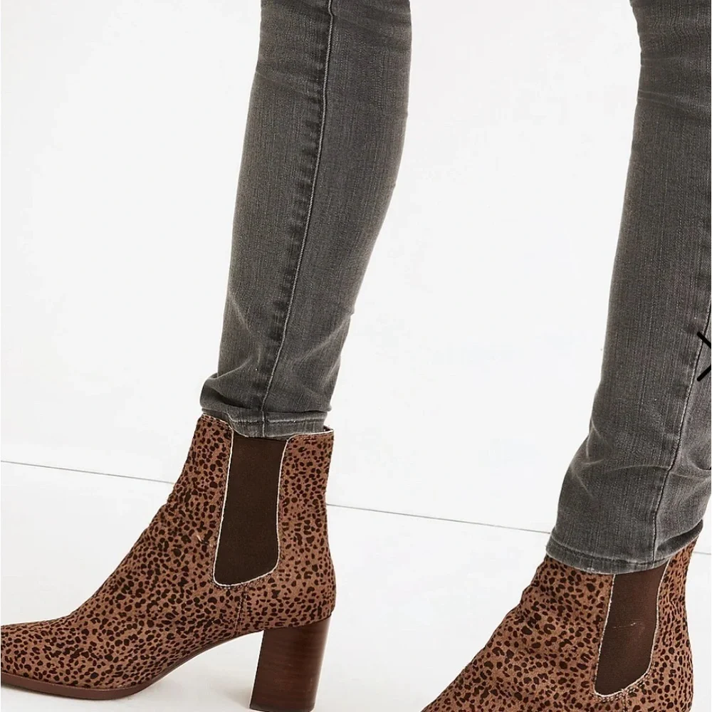 Madewell Laura Chelsea Boot in Spotted Calf Hair - Picture 5 of 10